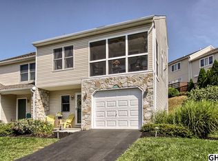 1277 Summit View Ct, New Cumberland, PA 17070