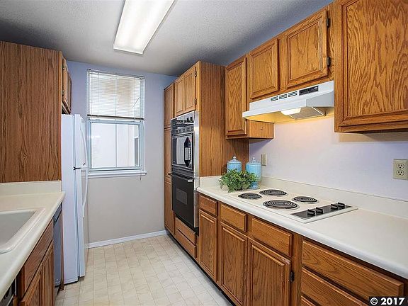 4th image of 1840 Tice Creek Dr APT 2443