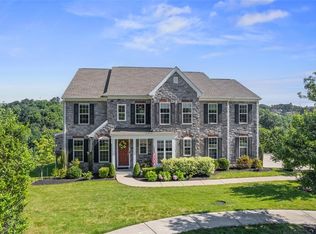 680 Country Club Dr, Pittsburgh, PA 15228