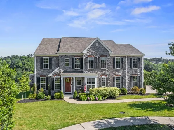 680 Country Club Dr, Pittsburgh, PA 15228