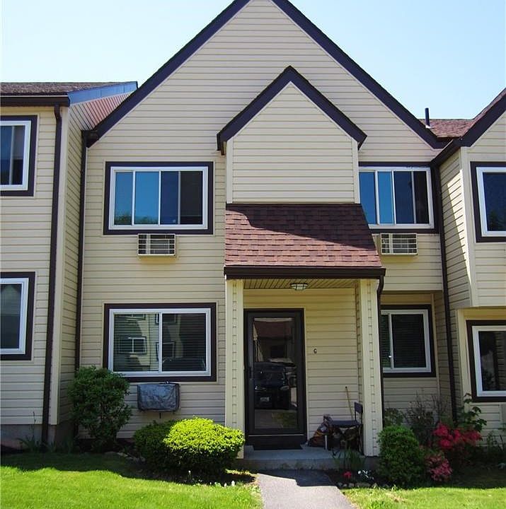 Newer Roof & Vinyl Siding! Nice spot in the back of the complex!