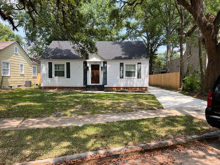 120 Florence Pl — Photo 18
