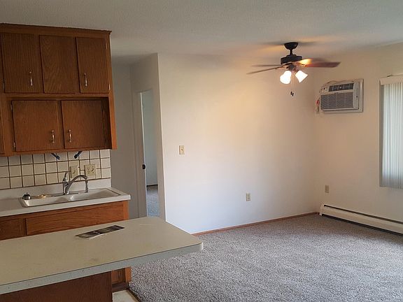 Dining-kitchen
