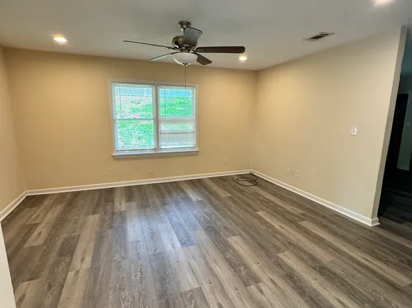 776 Happy Hollow Rd #B, Dahlonega, GA 30533