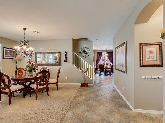 5th image of 2775 E Elmwood Pl