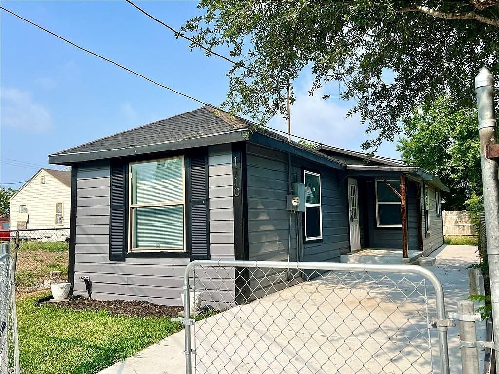 1110 Elgin St, Corpus Christi TX - Owner Finance Home