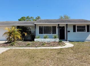 8301 6th St N, Saint Petersburg, FL 33702