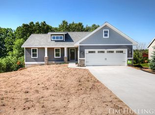 250 Indian Bluffs Dr NE, Sparta, MI 49345