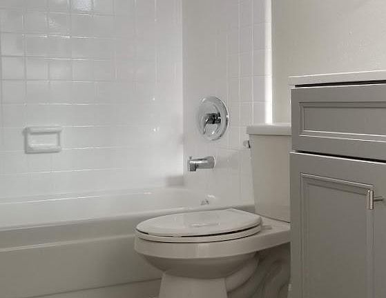 5th image of 4525 Hamilton St APT 18