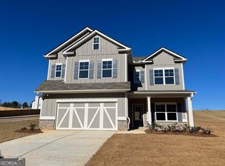 317 Laurel Cove Dr, Hoschton, GA