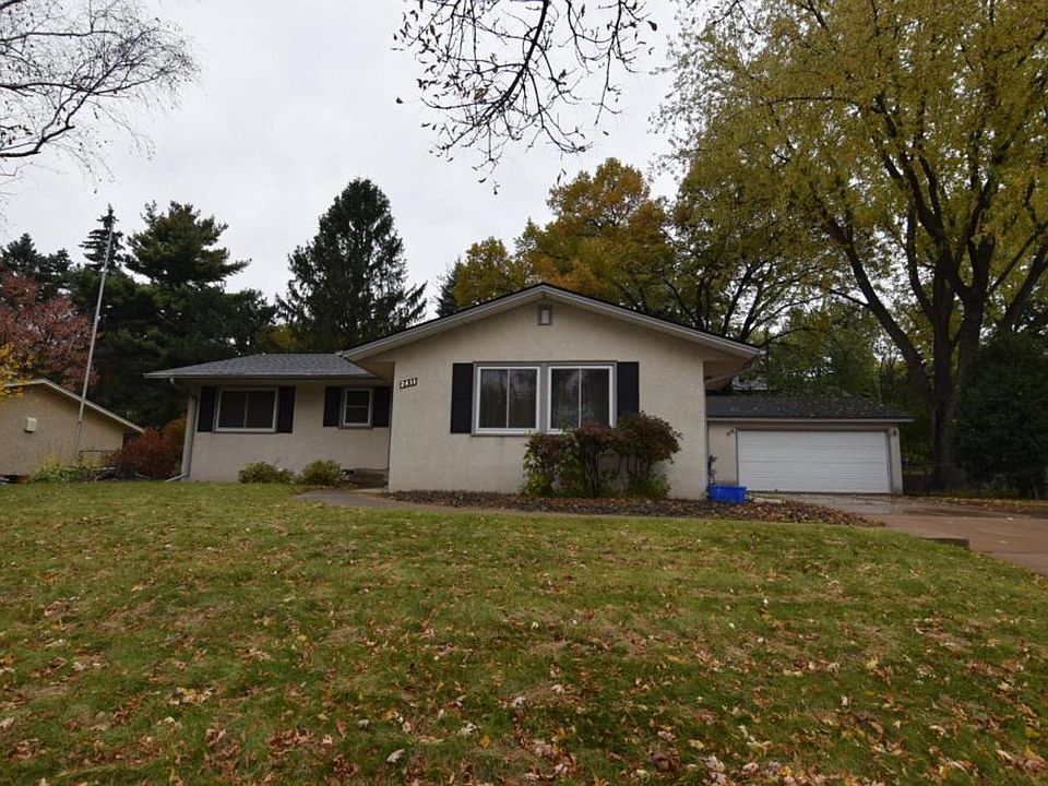 1st image of 2431 Elm Dr