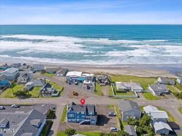 3310 NW Jetty Ave APT 2, Lincoln City, OR 97367
