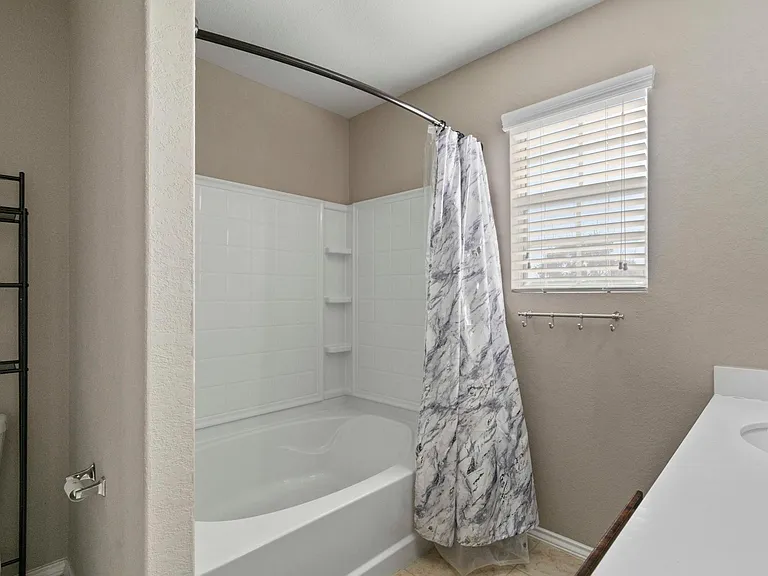 11747 Deer Ml — Photo 12