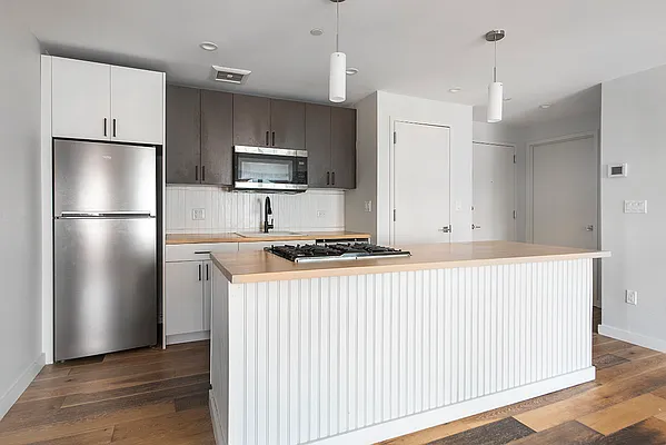 Rented by The KCI Group | media 13