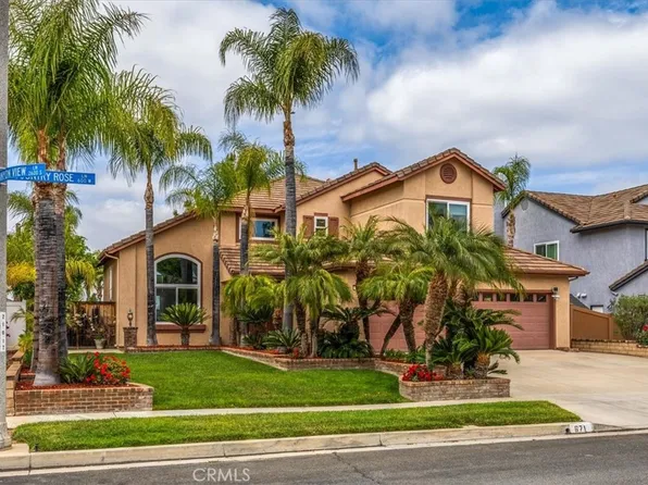 671 Country Rose Ln, Corona, CA 92882
