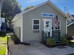 68 Bronson St, Oswego, NY 13126