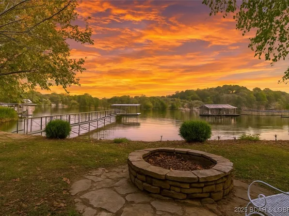183 Cottage Dr, Camdenton, MO 65020