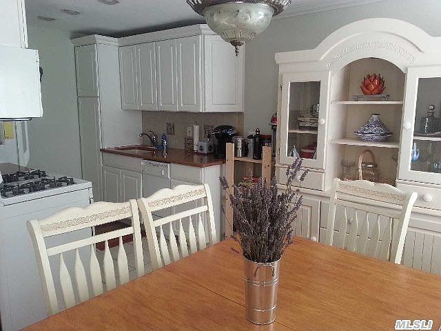 1st image of 66 Jervis Ave