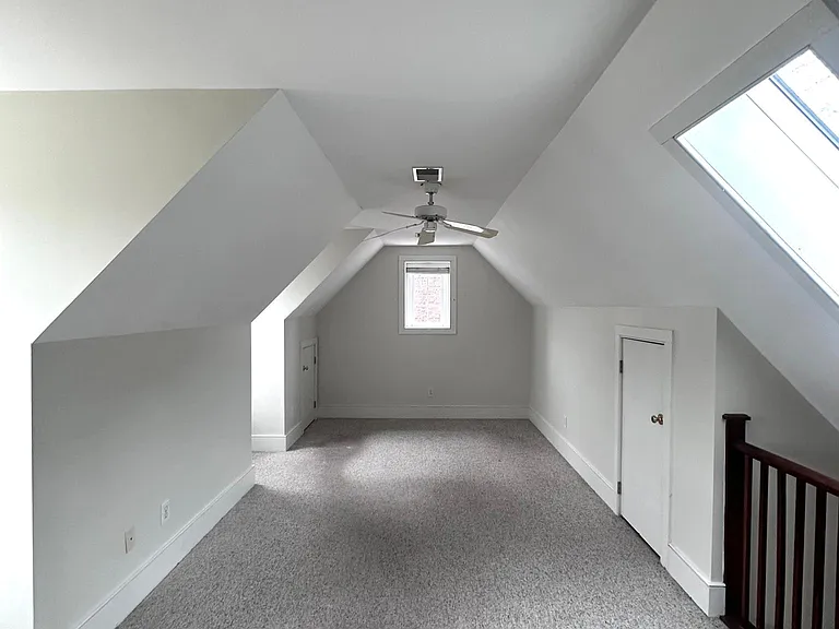 14 Elizabeth St #5 — Photo 15
