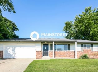 718 Spring Valley Ct, Indianapolis, IN 46231