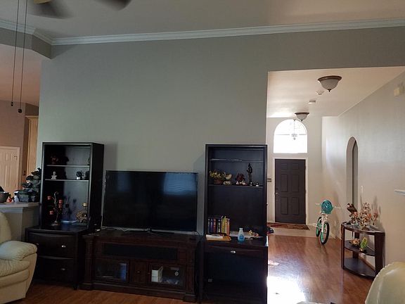 Living Room (New Paint)