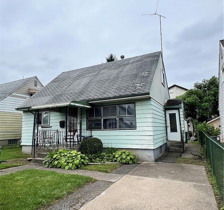 1st image of 2724 21st St