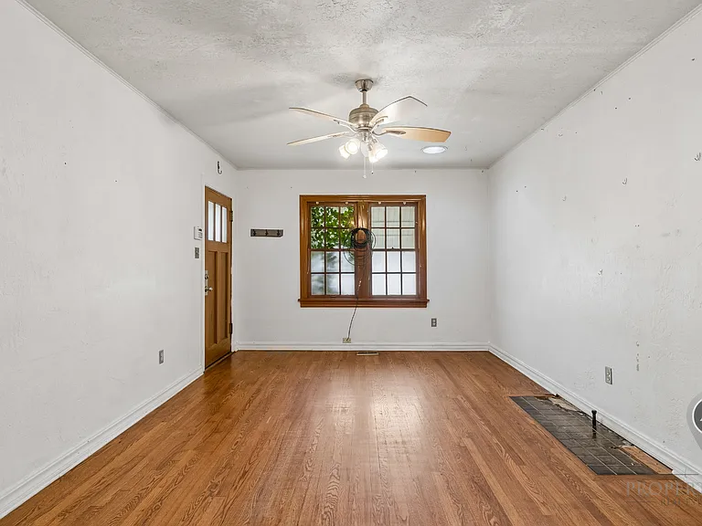 3613 NW Liberty St — Photo 5