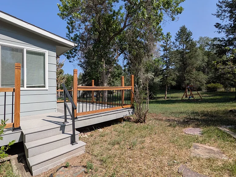 4050 Hollow Rd — Photo 2