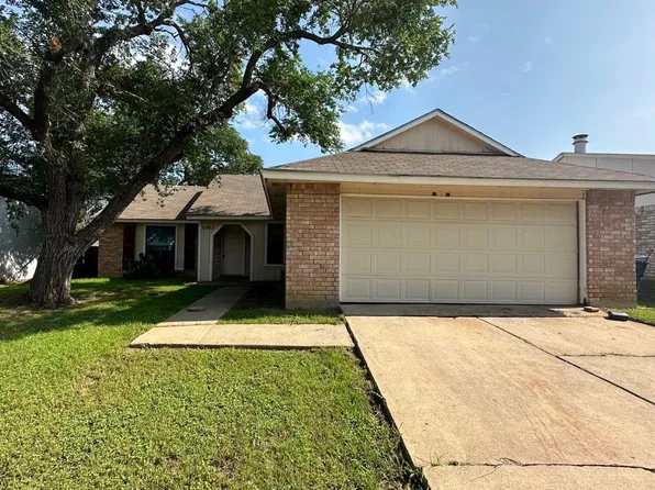 6963 Fallbrook Ct W, Fort Worth, TX 76120