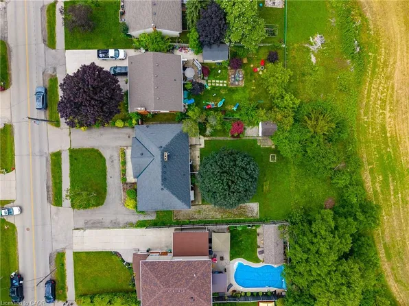 249 McNeilly Rd, Hamilton, ON L8E 5H2