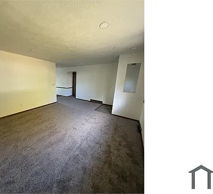 3 bed, $1,600 — Photo 4