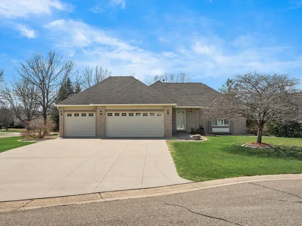 18740 39th Ave N, Plymouth, MN 55446