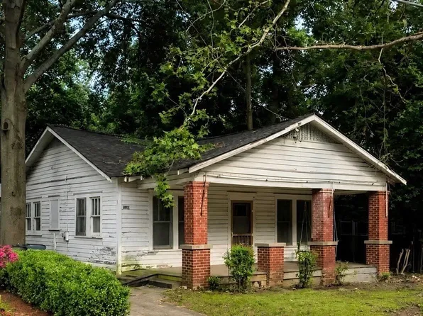 3124 Church St, East Pt, GA 30344