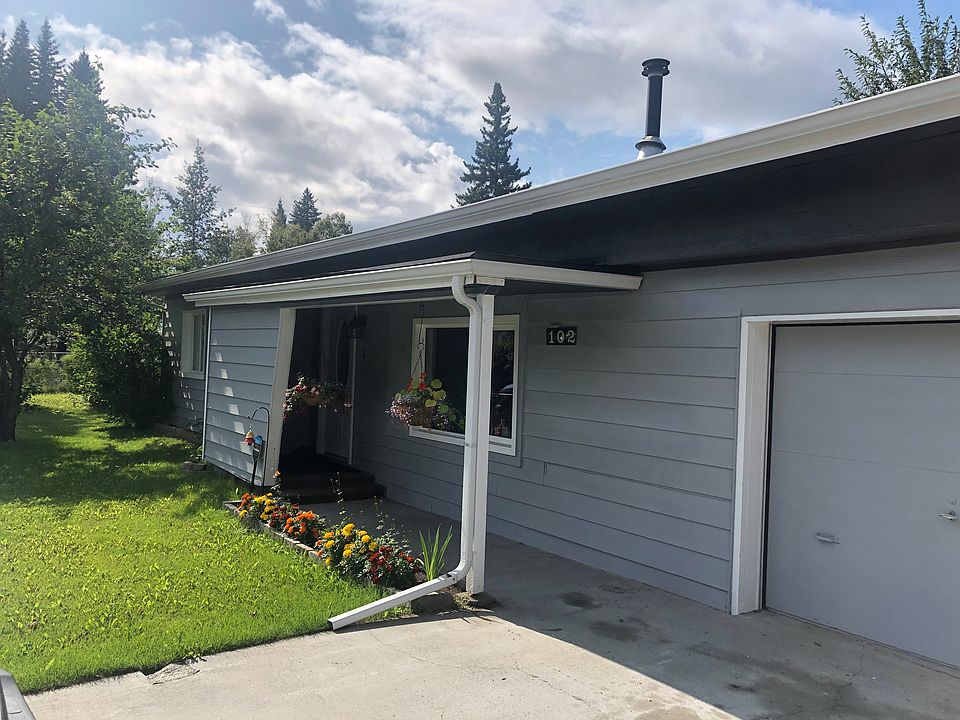 1st image of 102 Antoinette Ave