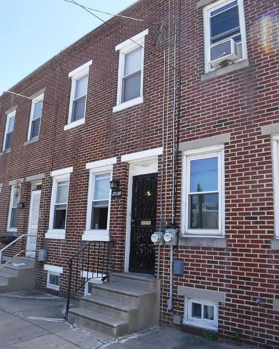 2538 Manton Street - 1 — Photo 1