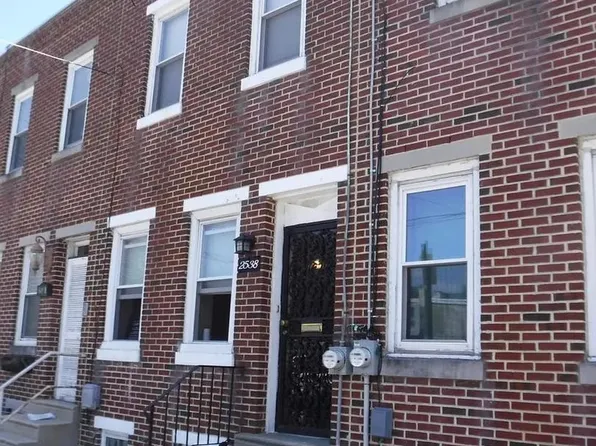 2538 Manton St, Philadelphia, PA 19146