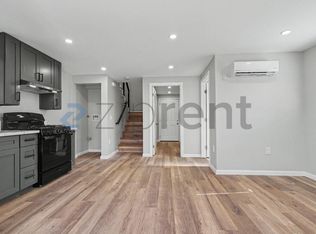 1204 W 50th St, Los Angeles, CA 90037