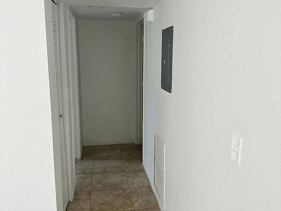 3rd image of 821 5th St