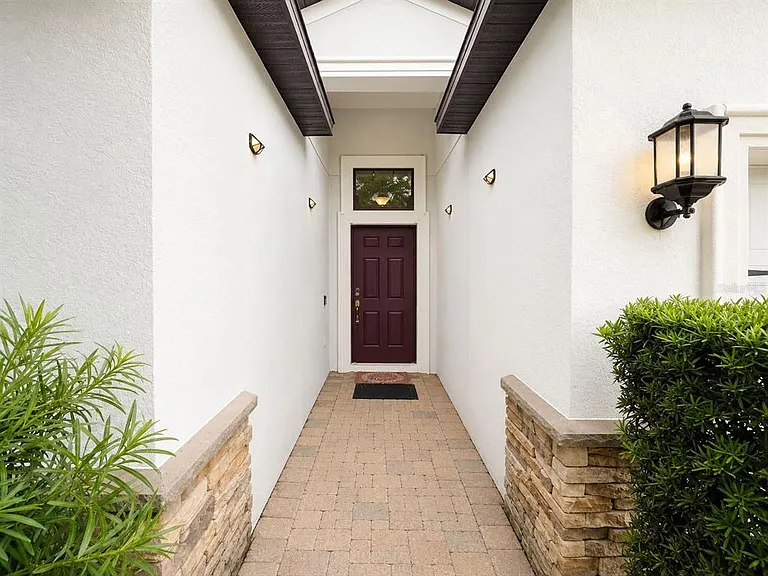 1954 Pantheon Dr — Photo 4