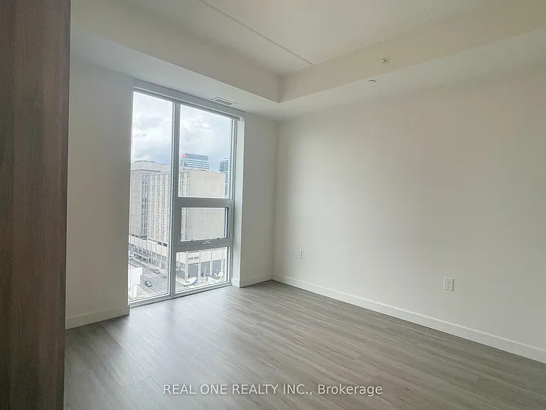49 Walnut St S #1205 — Photo 19
