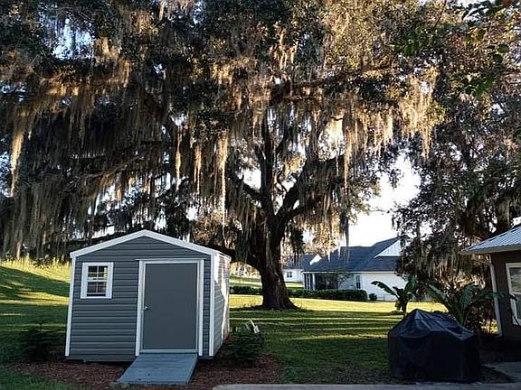 3rd image of 172 SW Jewel Lake Dr