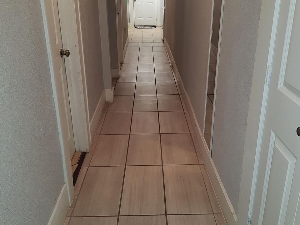 2nd image of 5231 Lindsley Ave