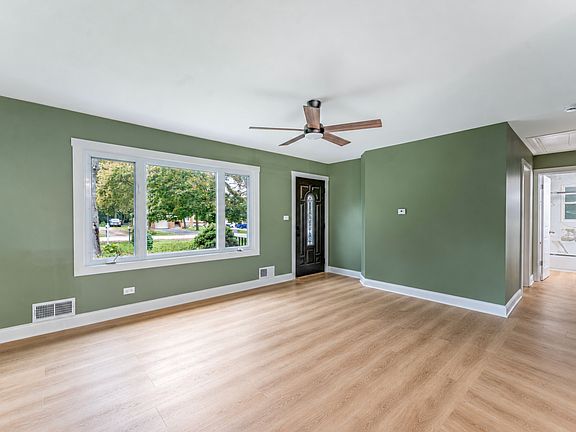 4th image of 5905 Lee Ave