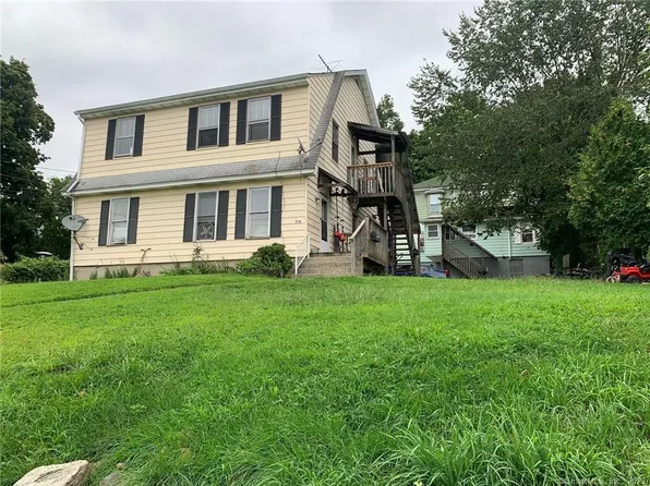 71 Mathewson Street, Griswold, CT 06351