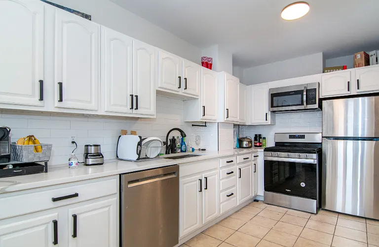 450 Park Dr #1A — Photo 1