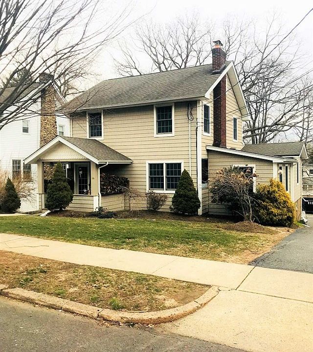 2nd image of 119 Berkeley Ave