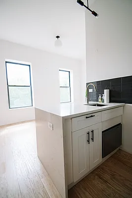 Rented by Skyward | media 12