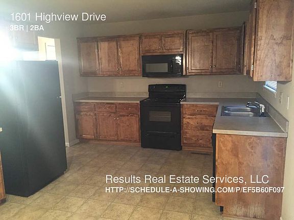 4th image of 1601 NW High View Dr