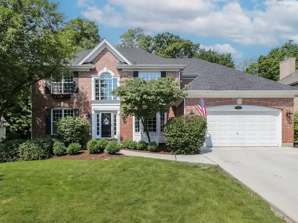 3001 King James Ave, St Charles, IL 60174