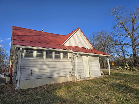 4th image of 13010 McGill Rd